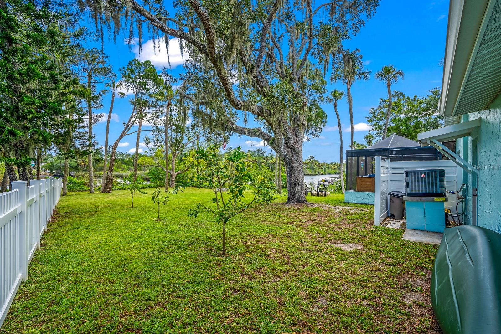 5516 DRINKARD DRIVE