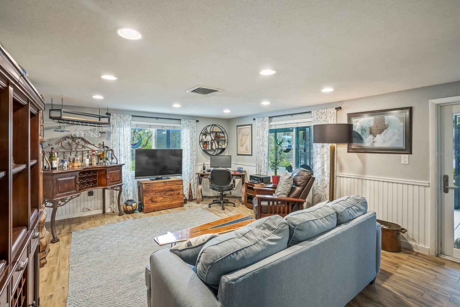 5516 DRINKARD DRIVE