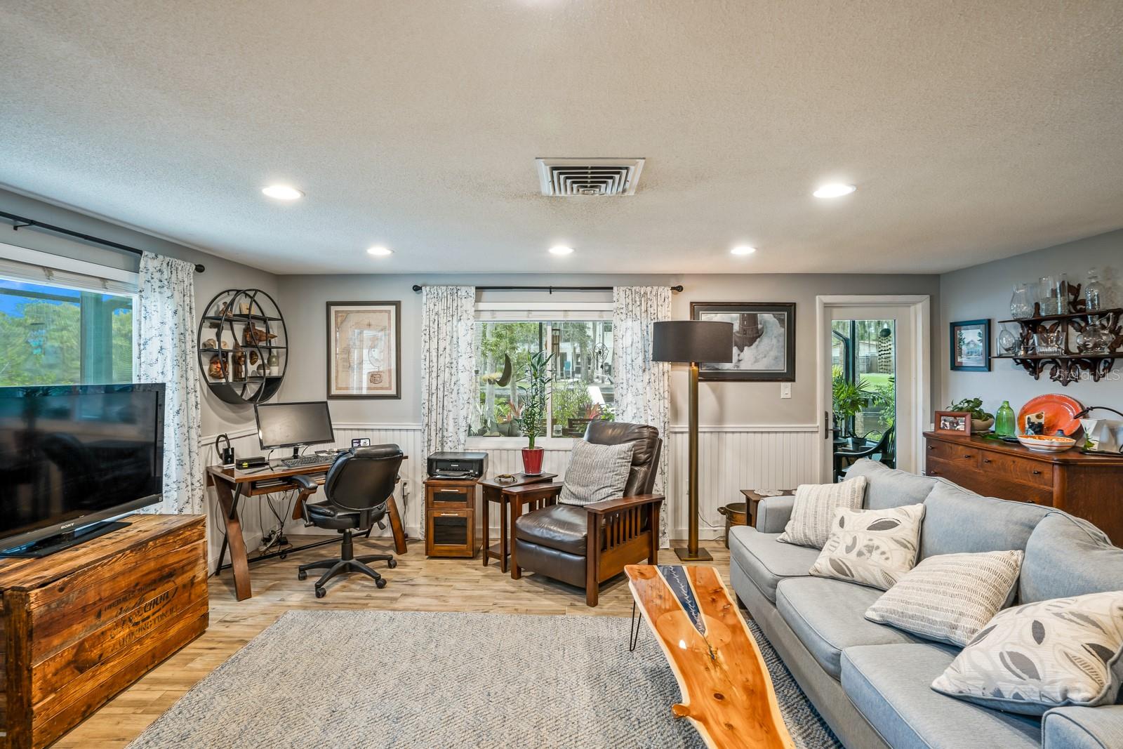 5516 DRINKARD DRIVE