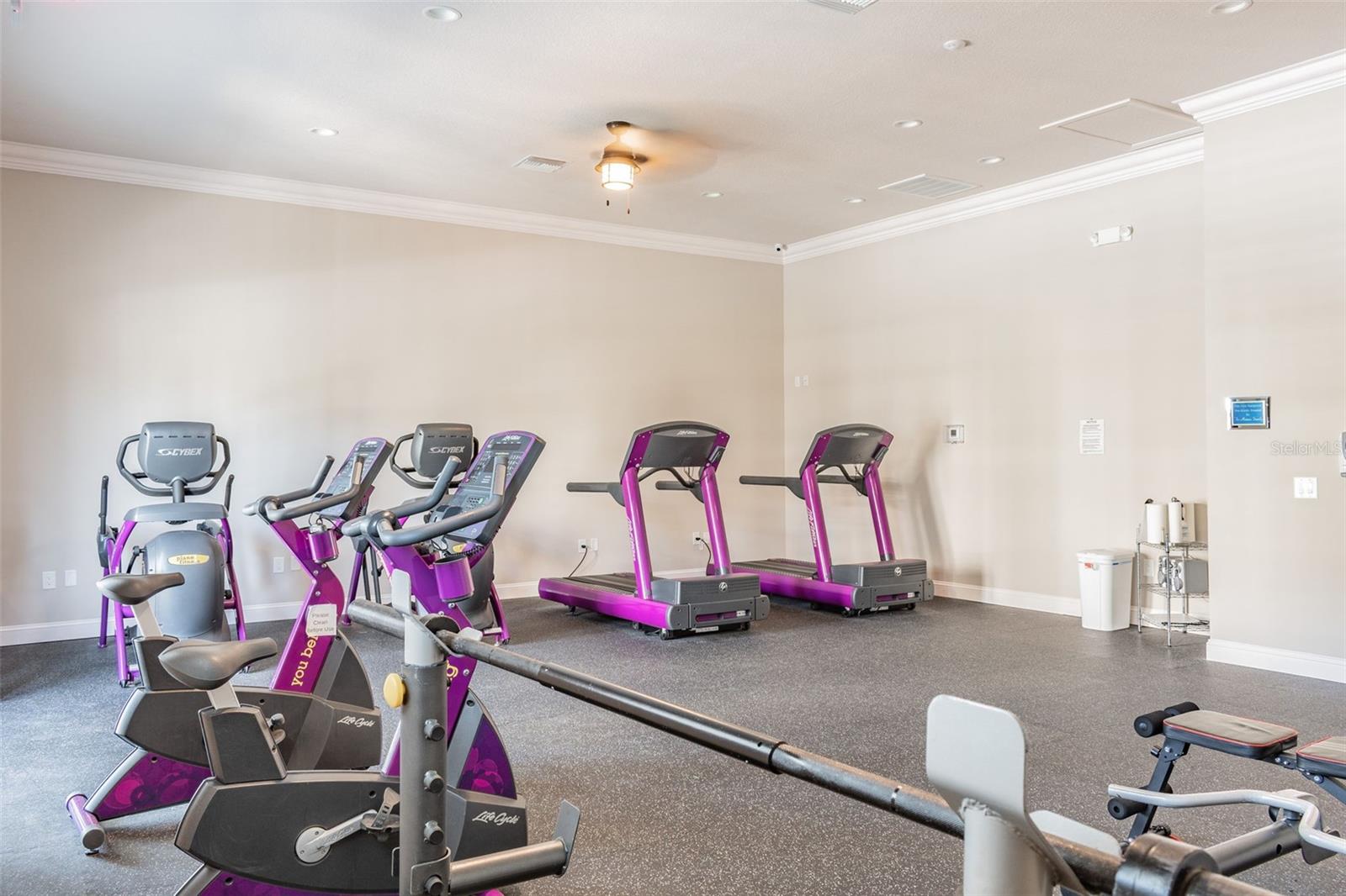 8211 BRENT STREET Unit: 811
