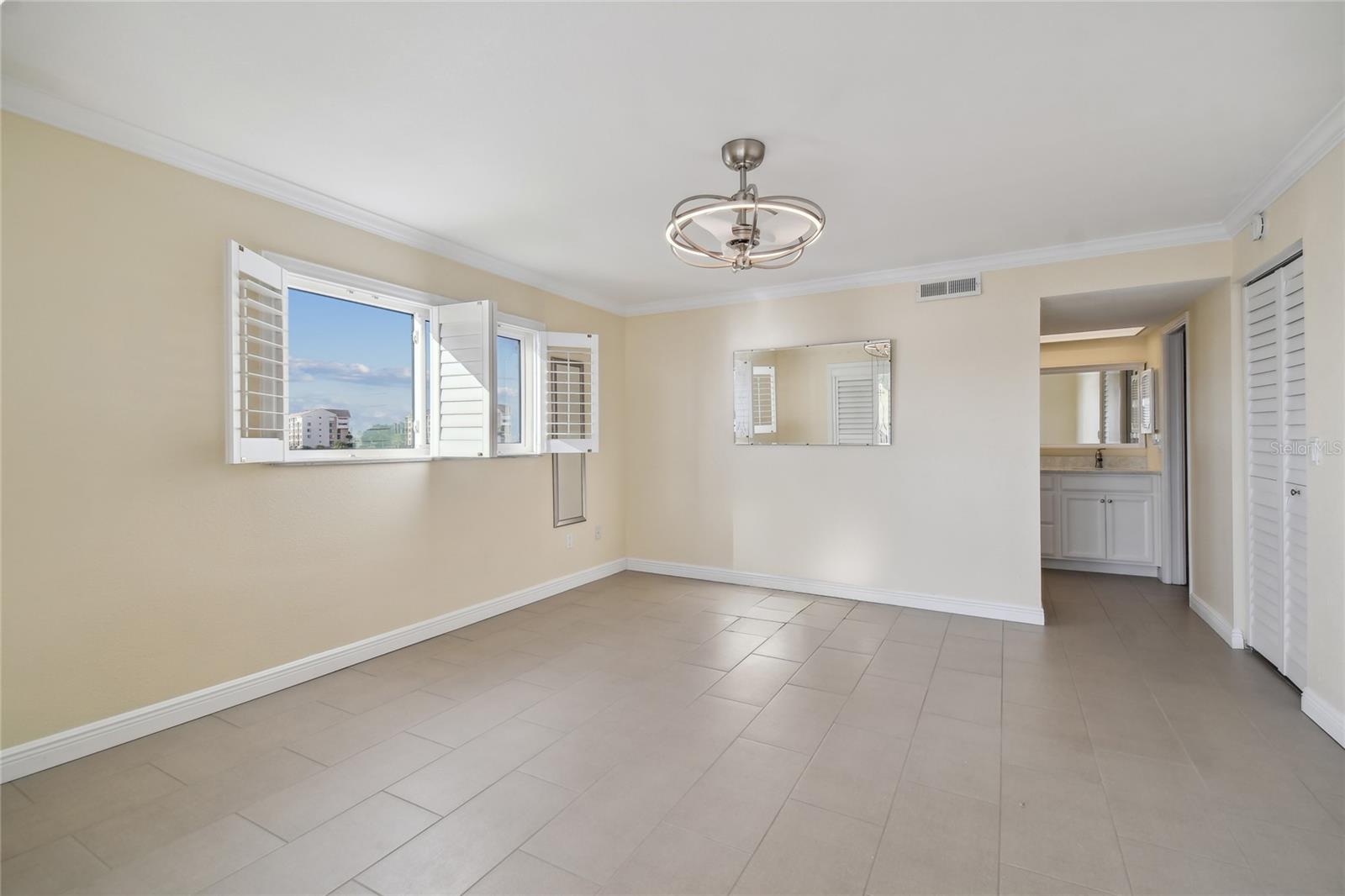 8211 BRENT STREET Unit: 811