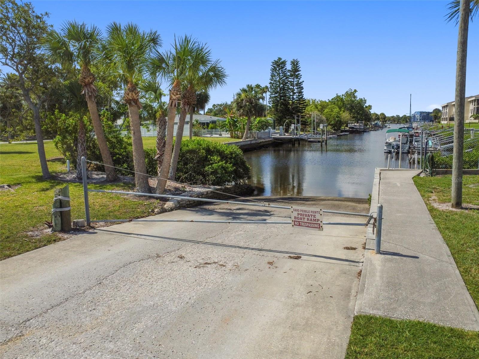 8211 BRENT STREET Unit: 811