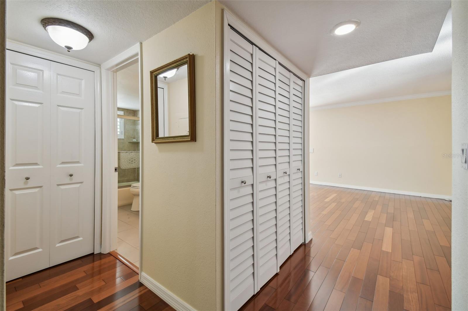 8211 BRENT STREET Unit: 811