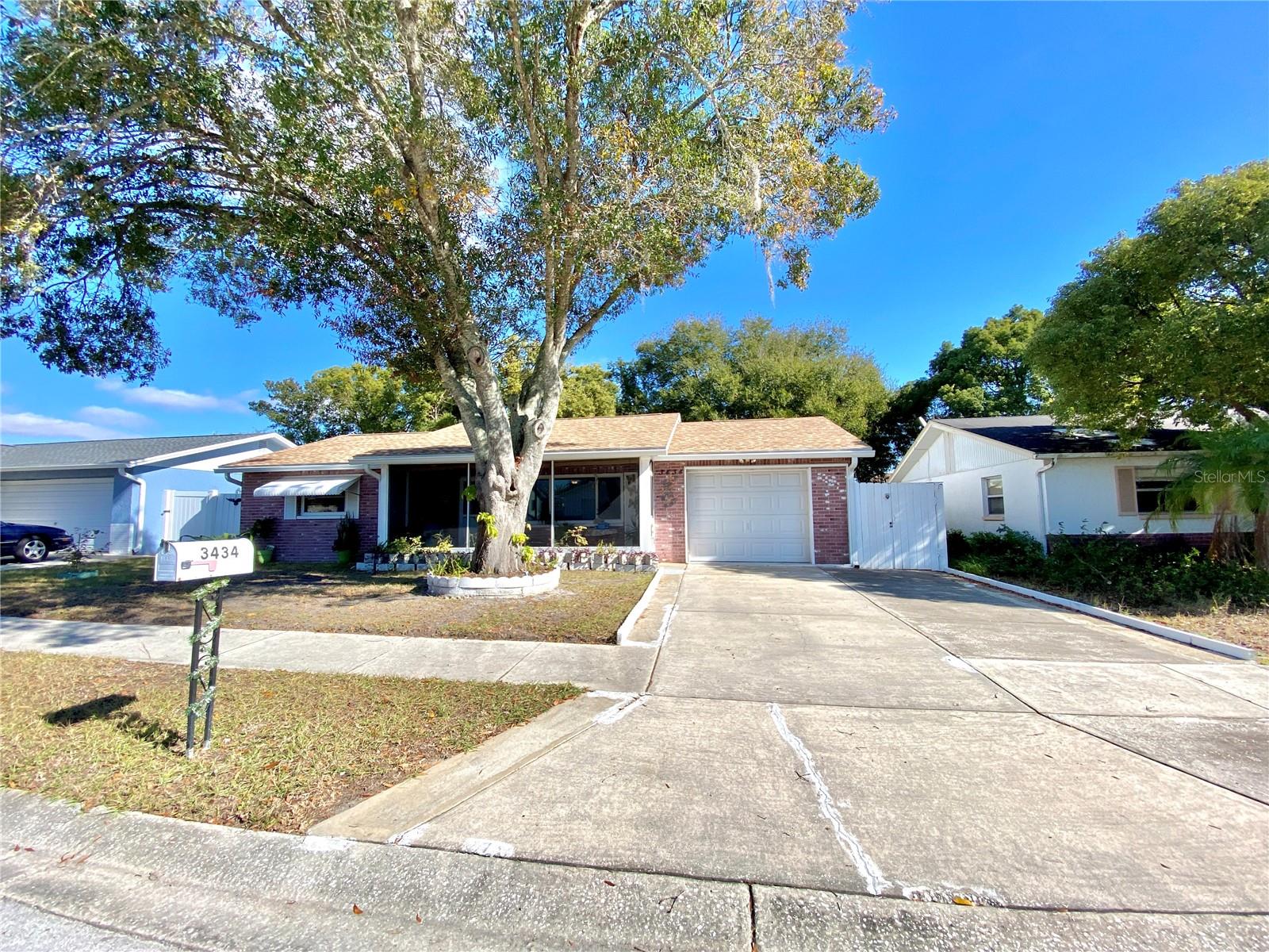 3434 PALOMA DR