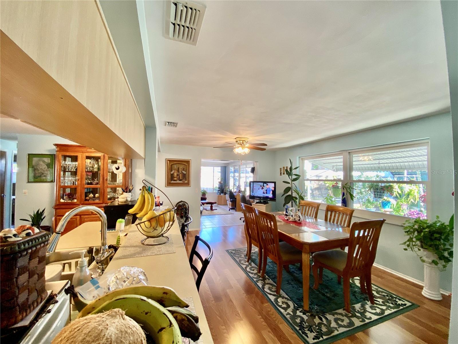 3434 PALOMA DR
