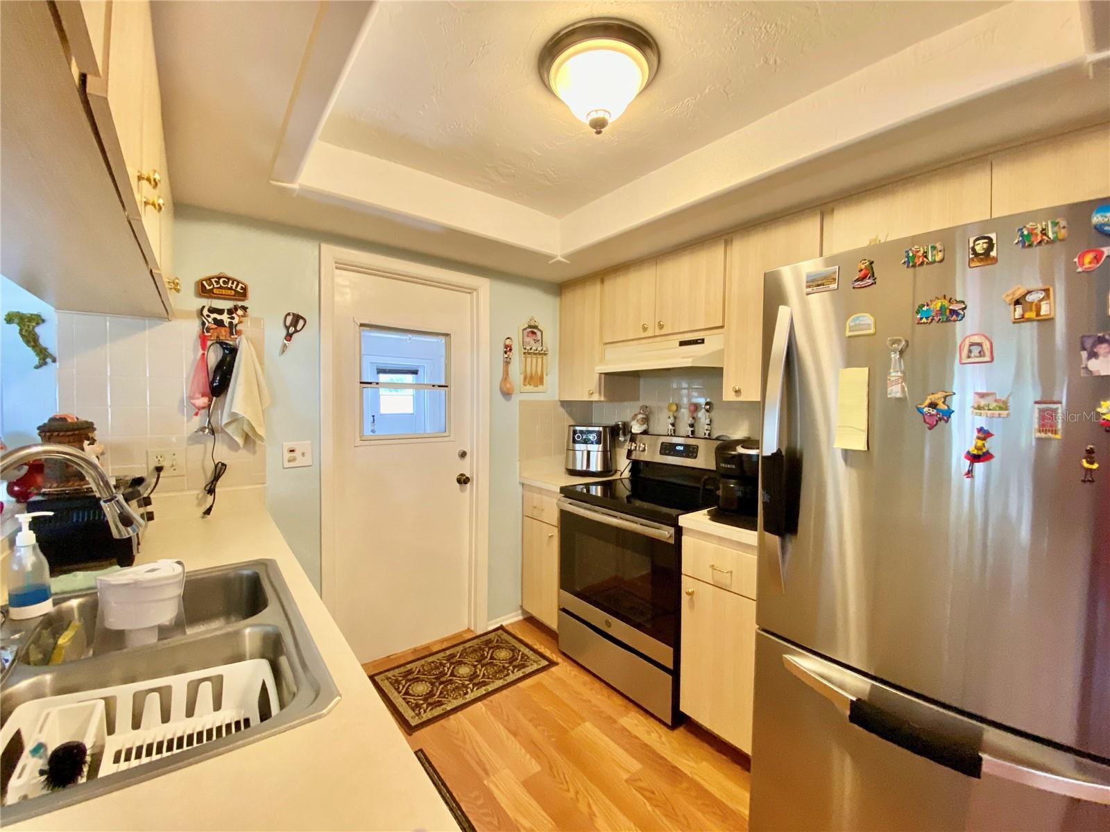 3434 PALOMA DR