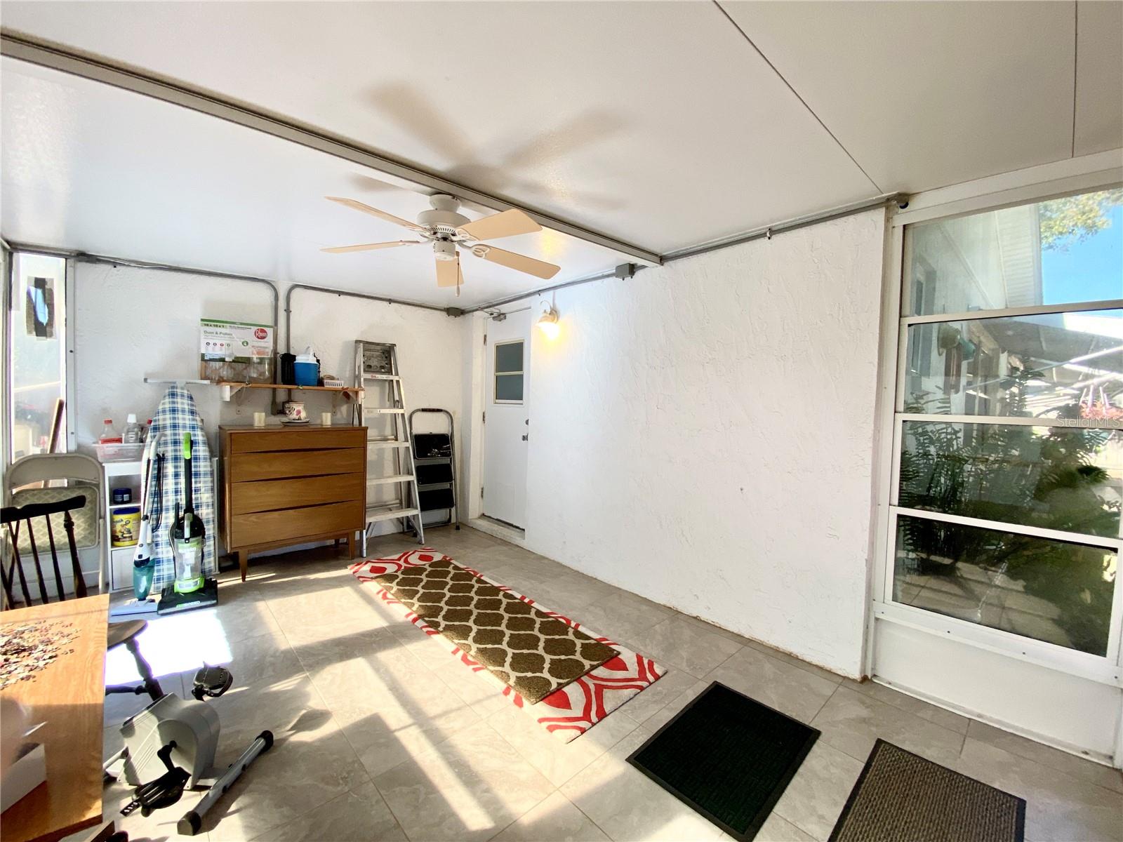 3434 PALOMA DR