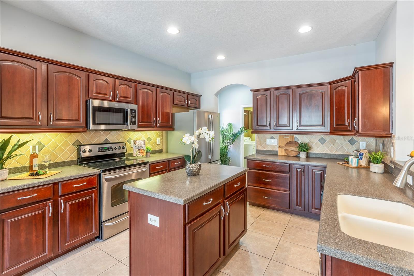 11045 RAGSDALE COURT