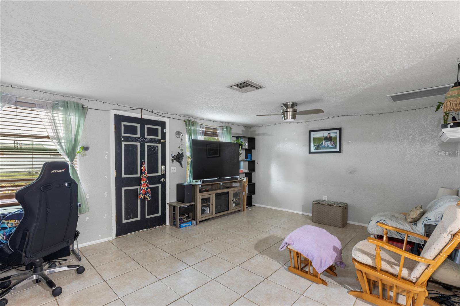 3817 WOODCOCK DR