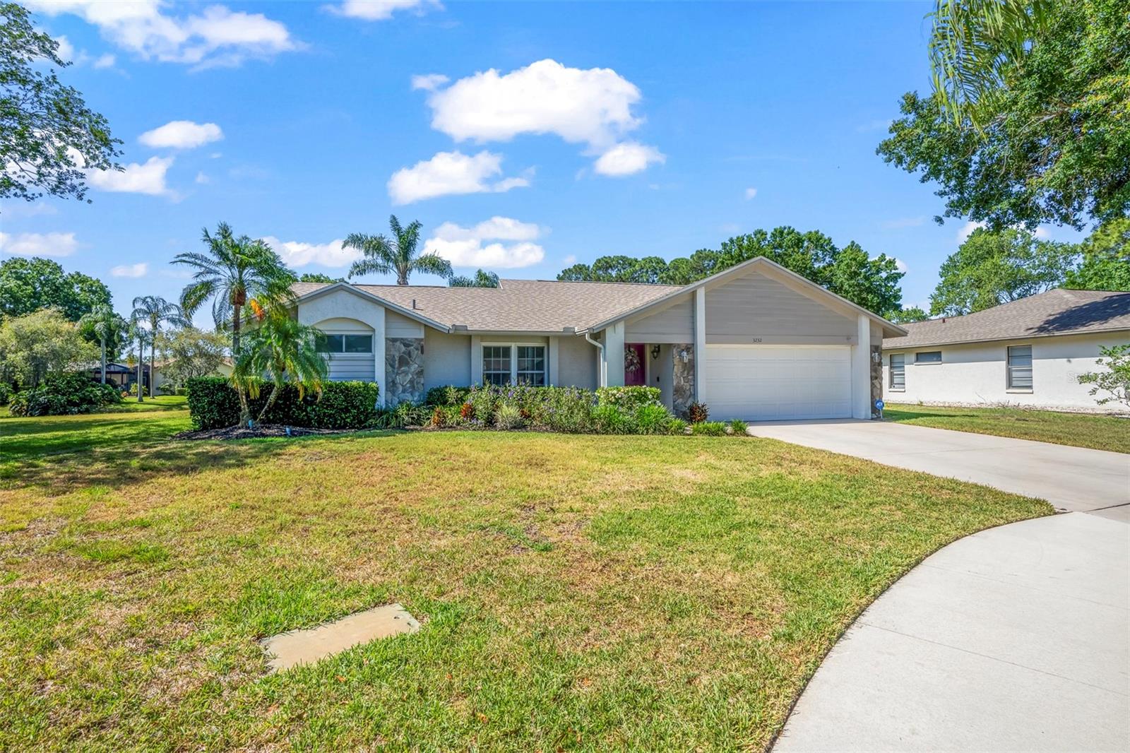 3232 OAKWOOD PL