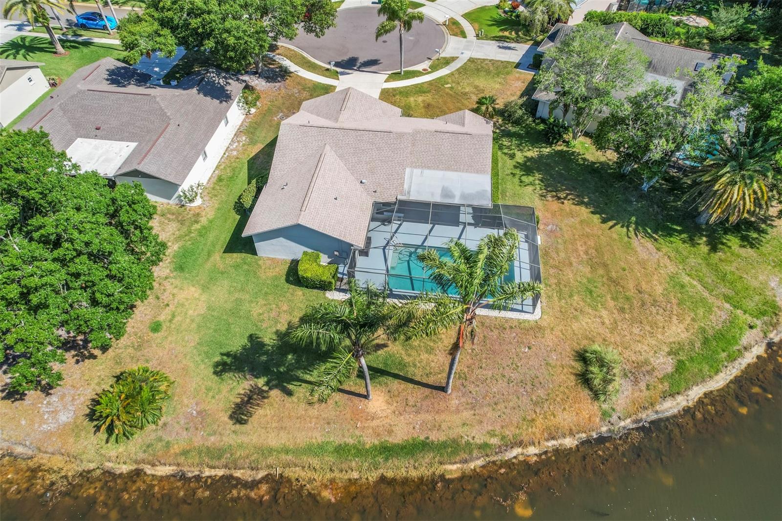 3232 OAKWOOD PL