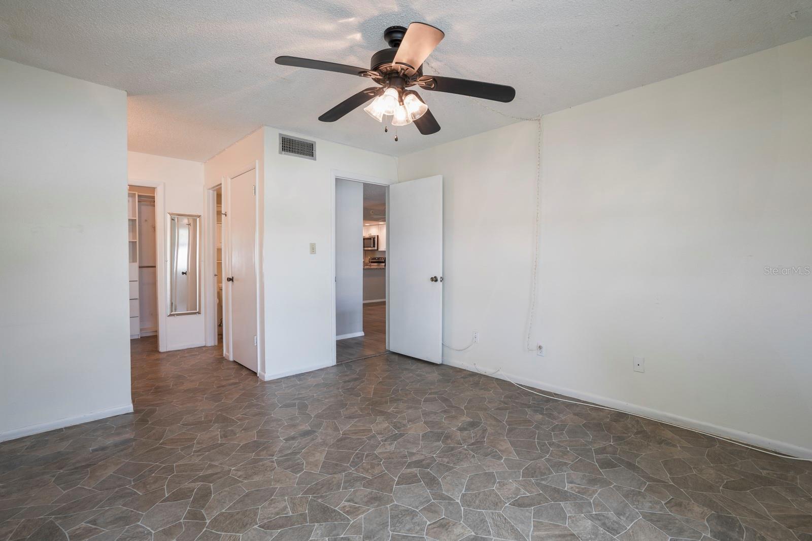 14130 ROSEMARY LN #1115