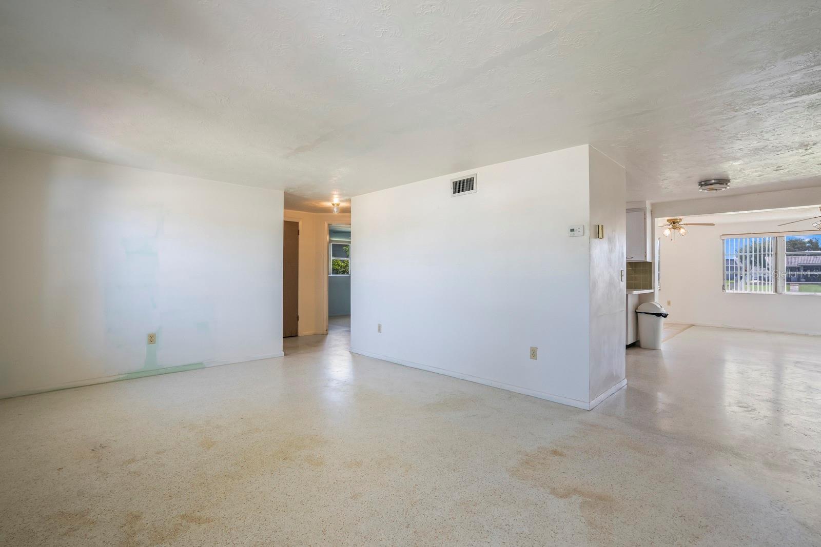 4234 FLORAMAR TER