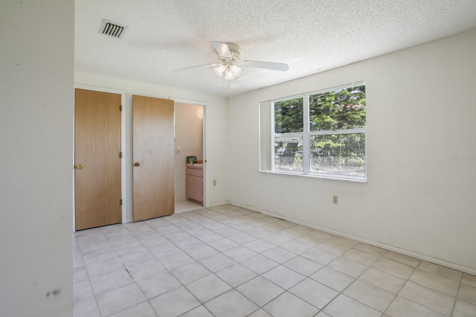 4234 FLORAMAR TER
