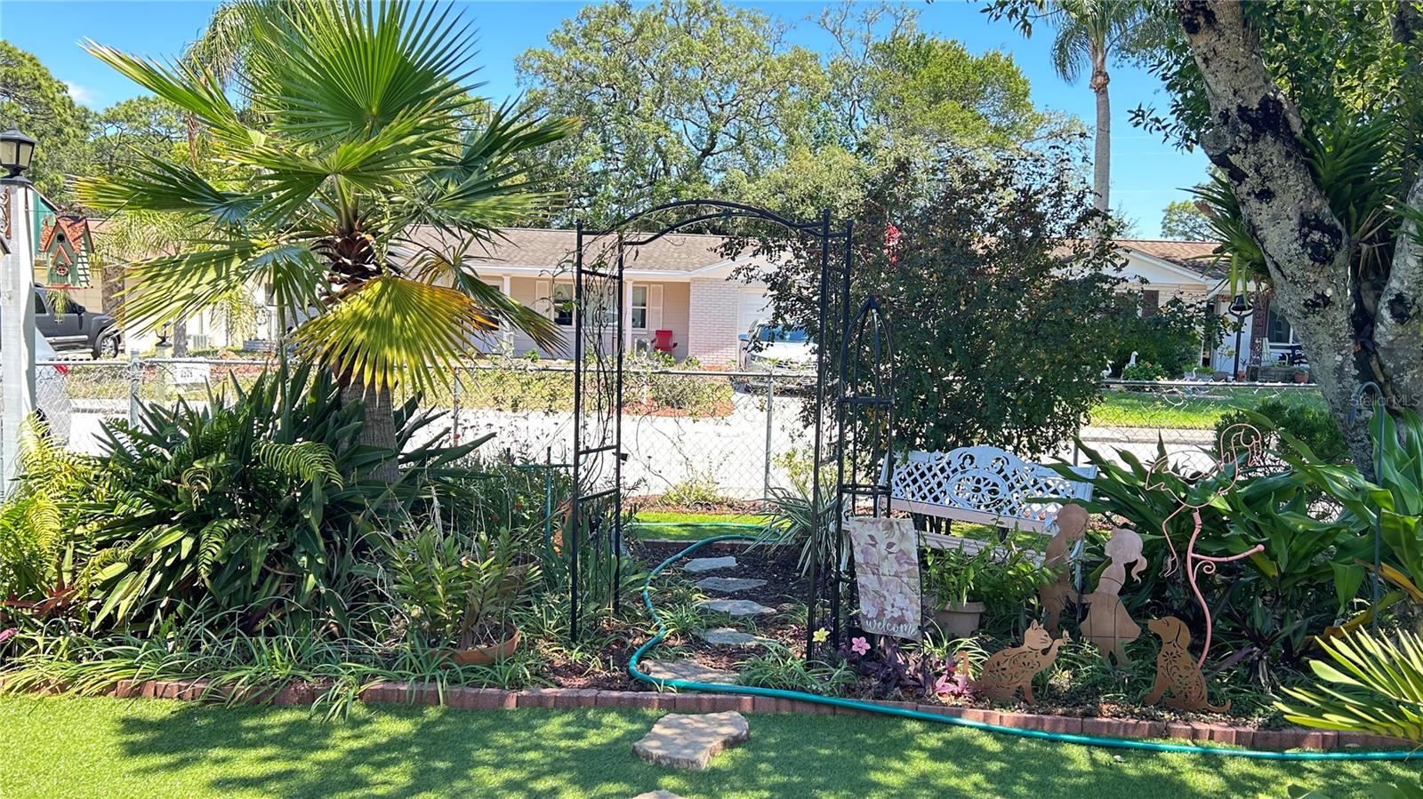 2529 FLINTWOOD DR