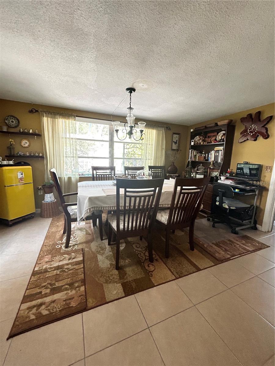 2529 FLINTWOOD DR
