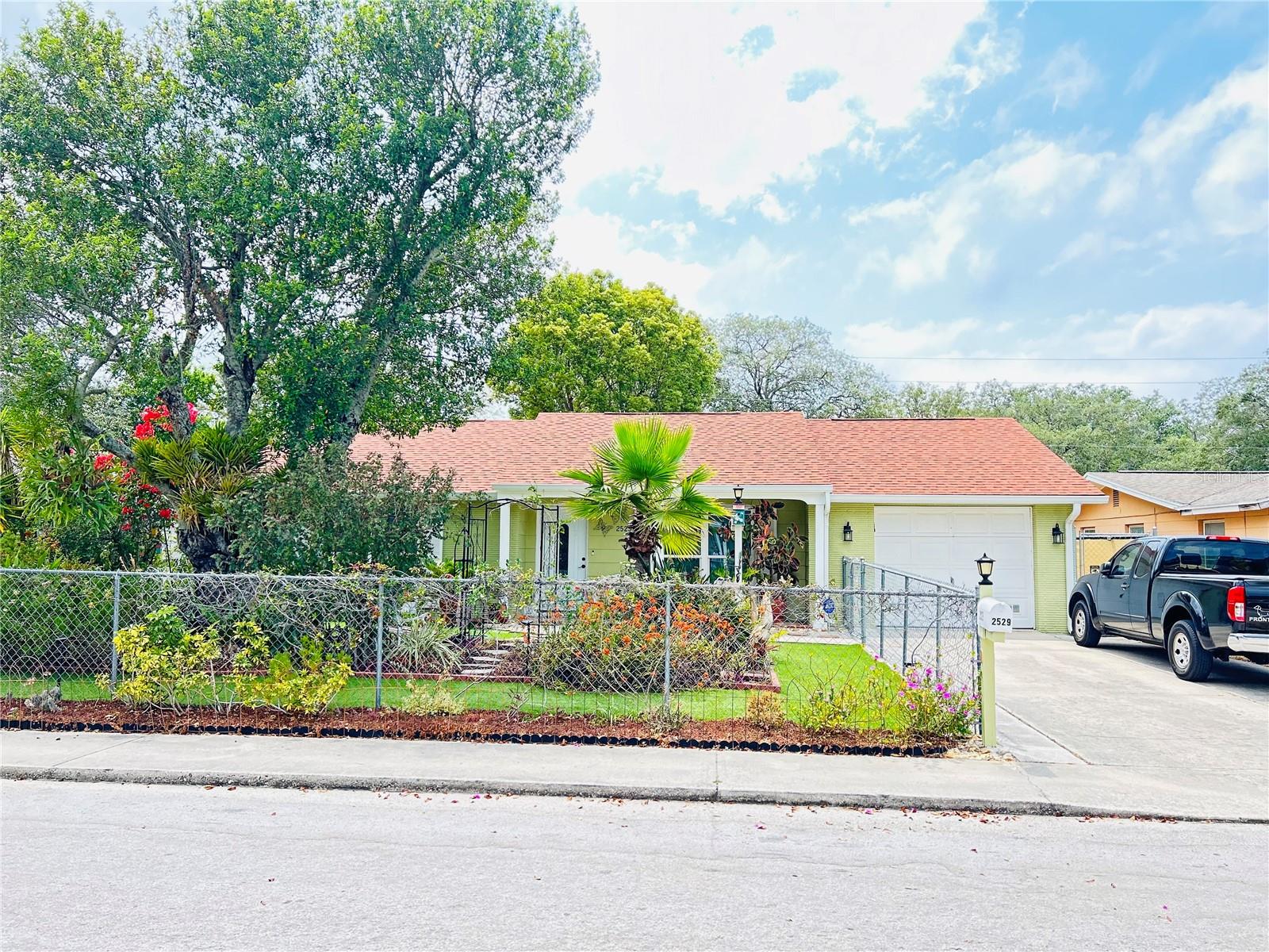 2529 FLINTWOOD DR