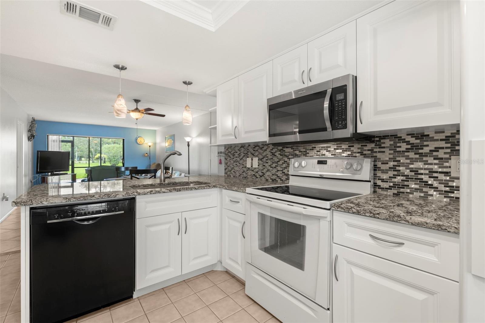 103 W CYPRESS CT #75