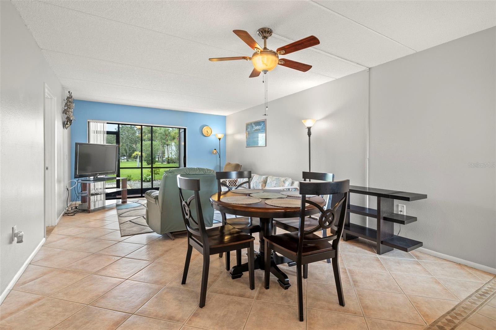 103 W CYPRESS CT #75