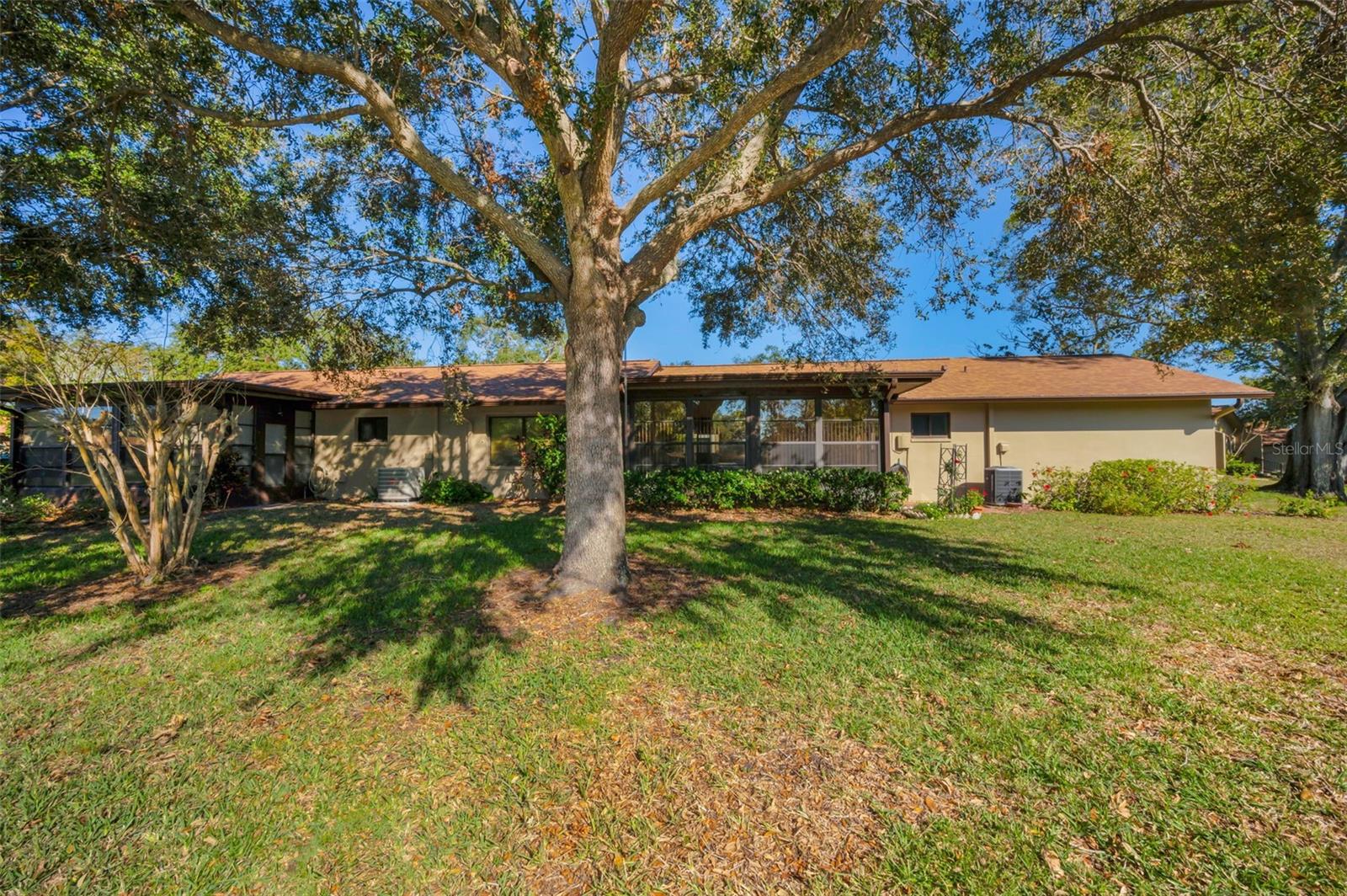 1669 FRY CT