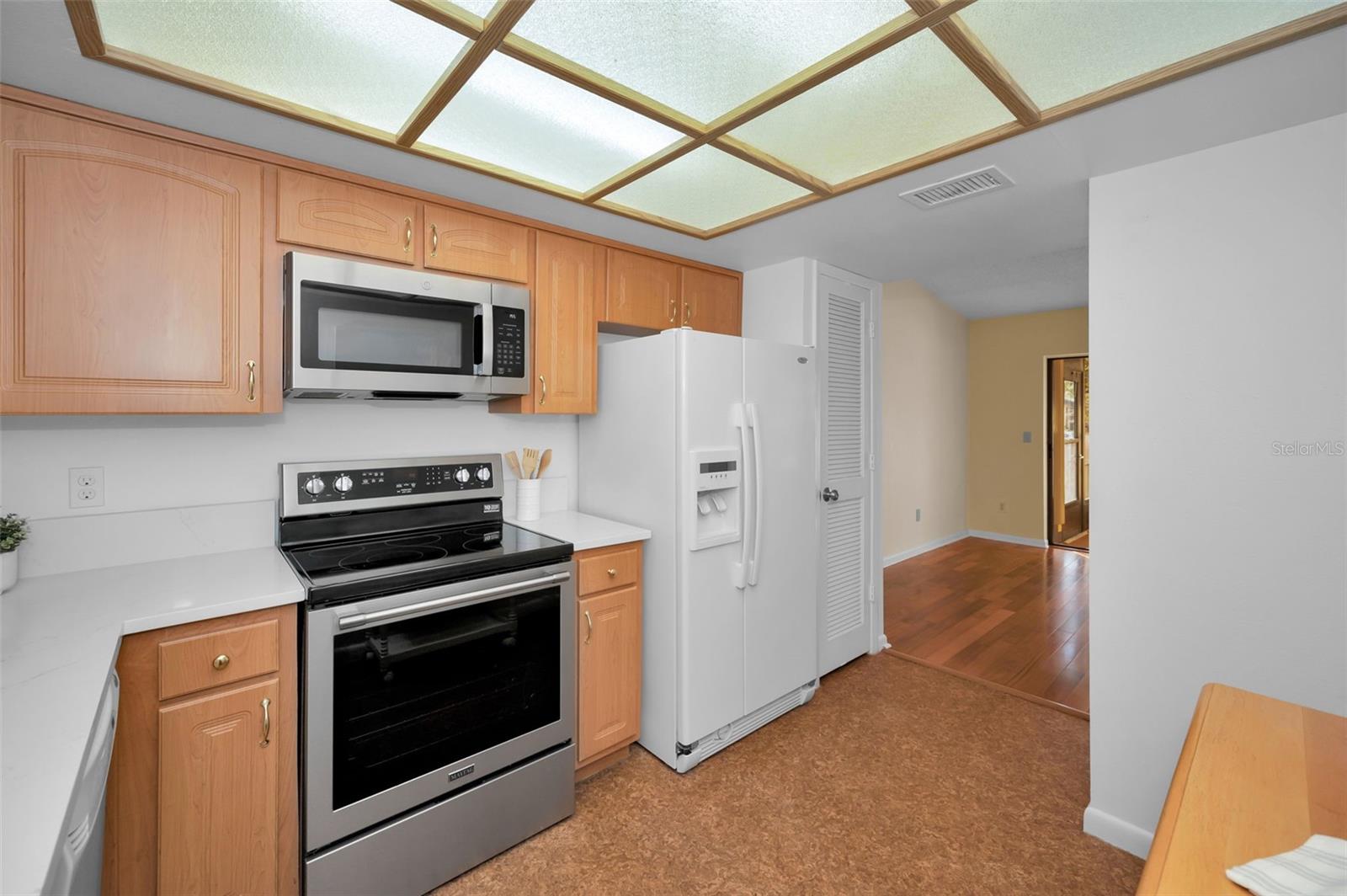 1669 FRY CT