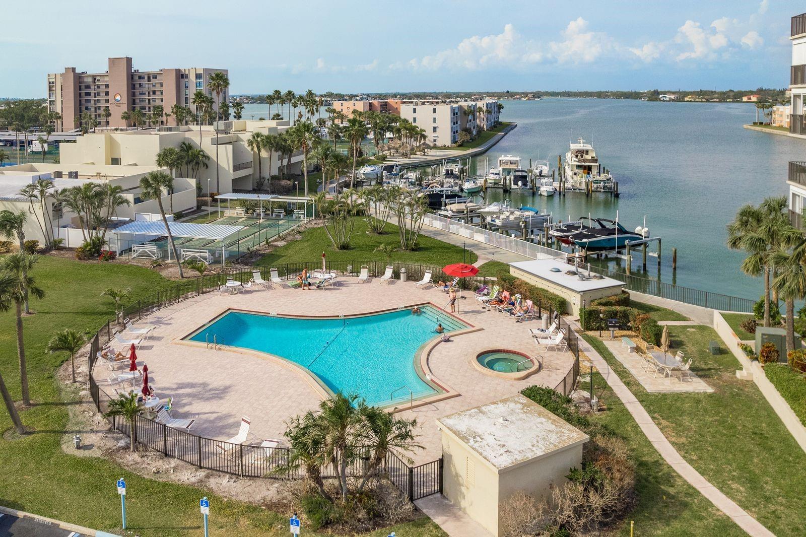 7300 SUN ISLAND DR S #202
