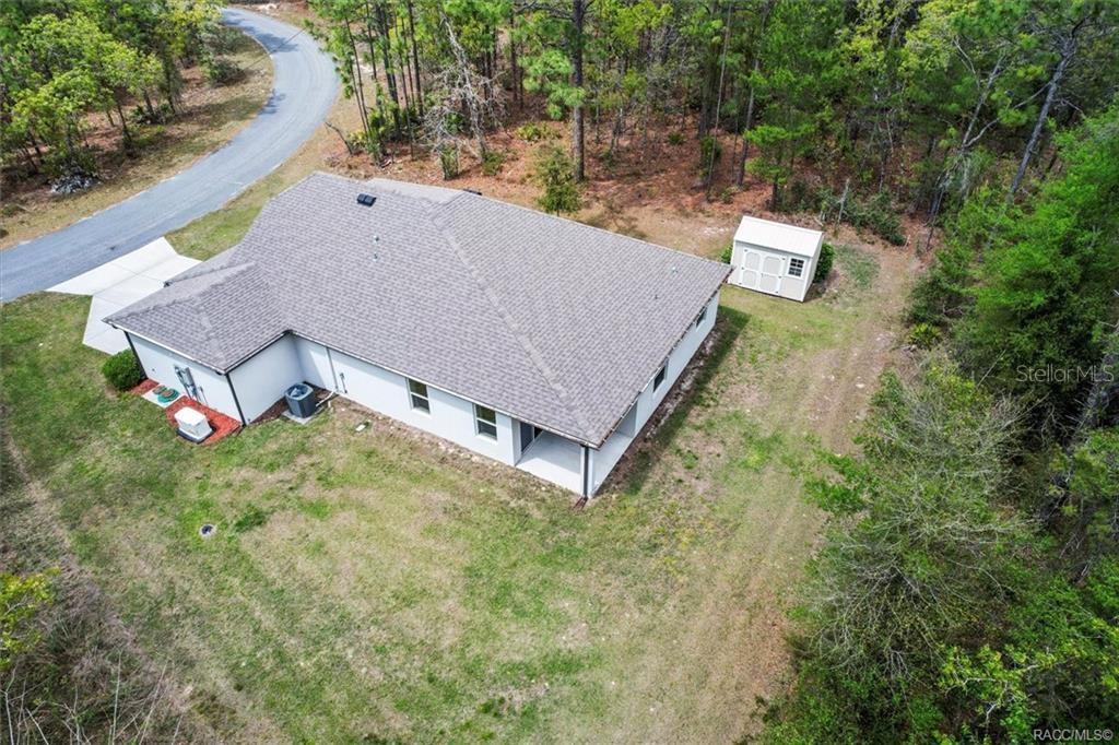 9 HAZELWOOD CT N