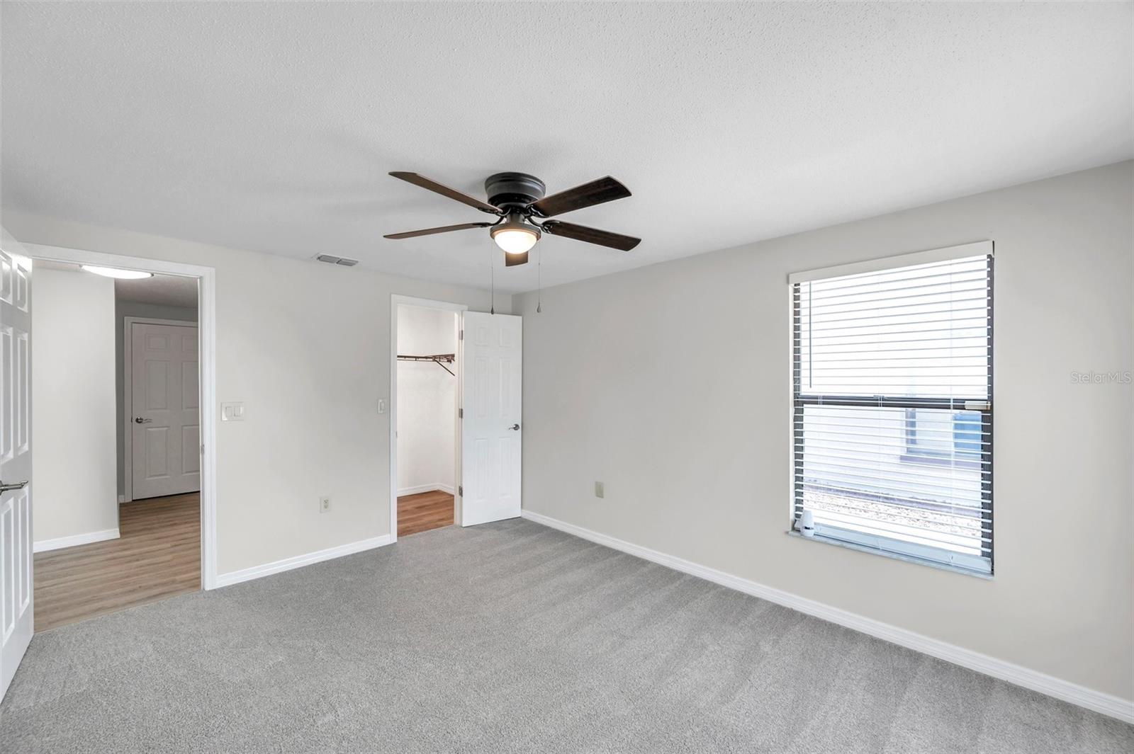 186 DAN RIVER DR