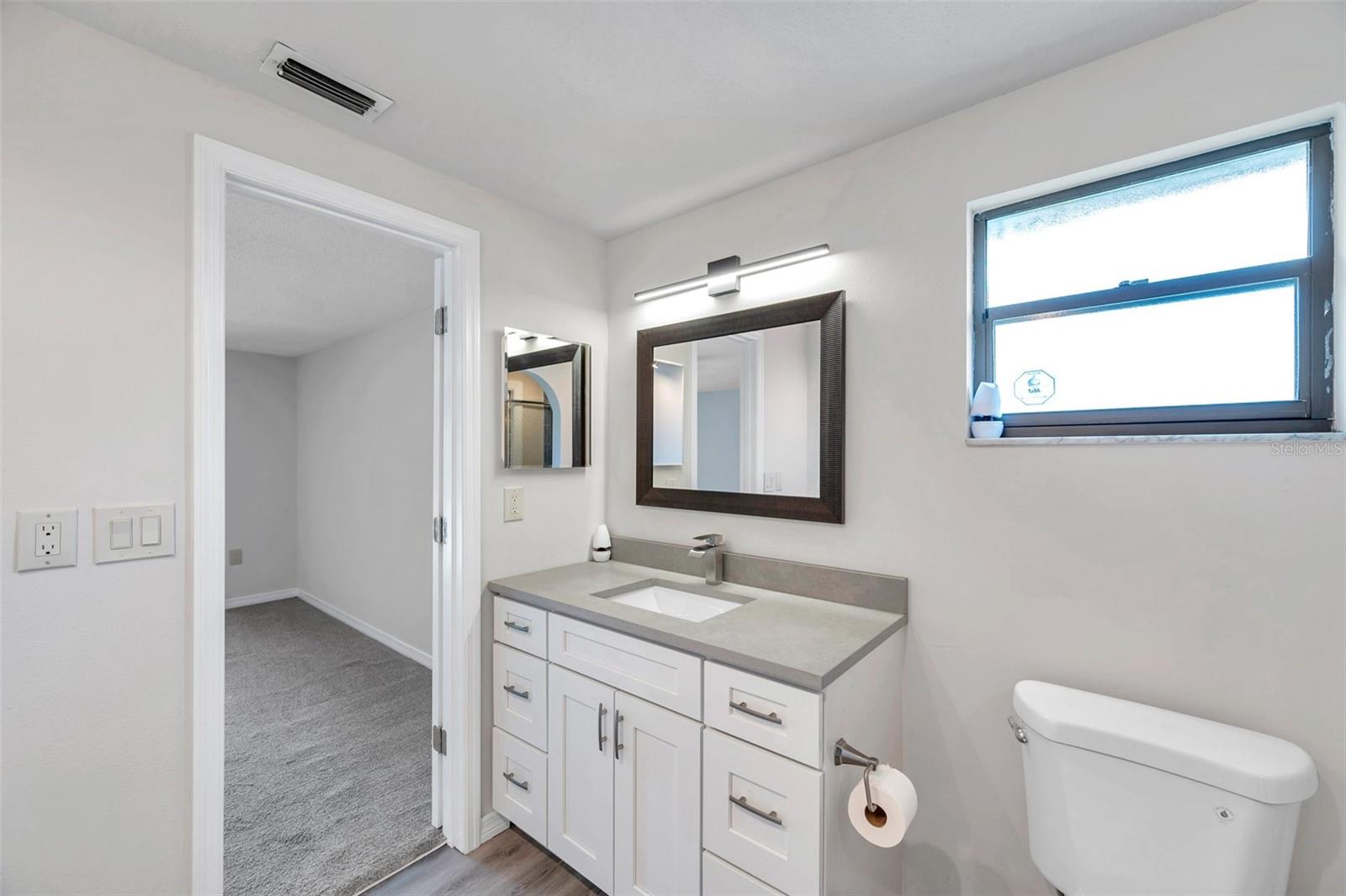 186 DAN RIVER DR