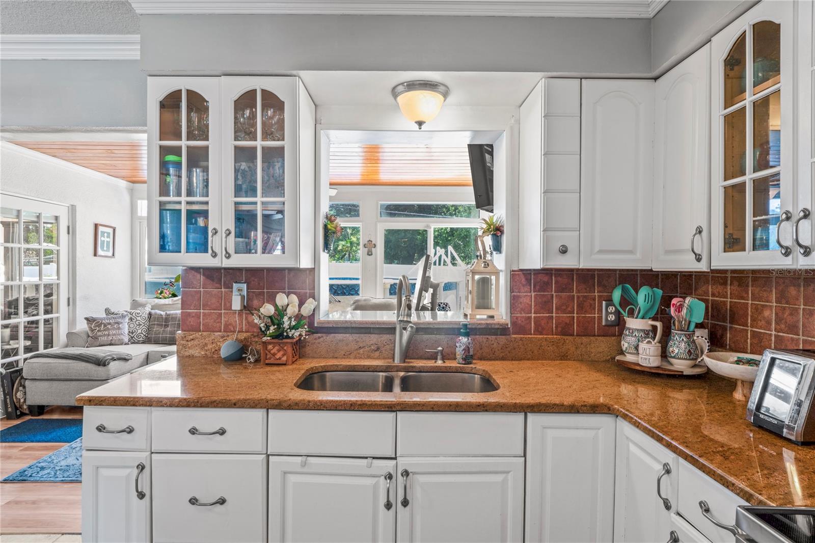 2322 NOLAN DR