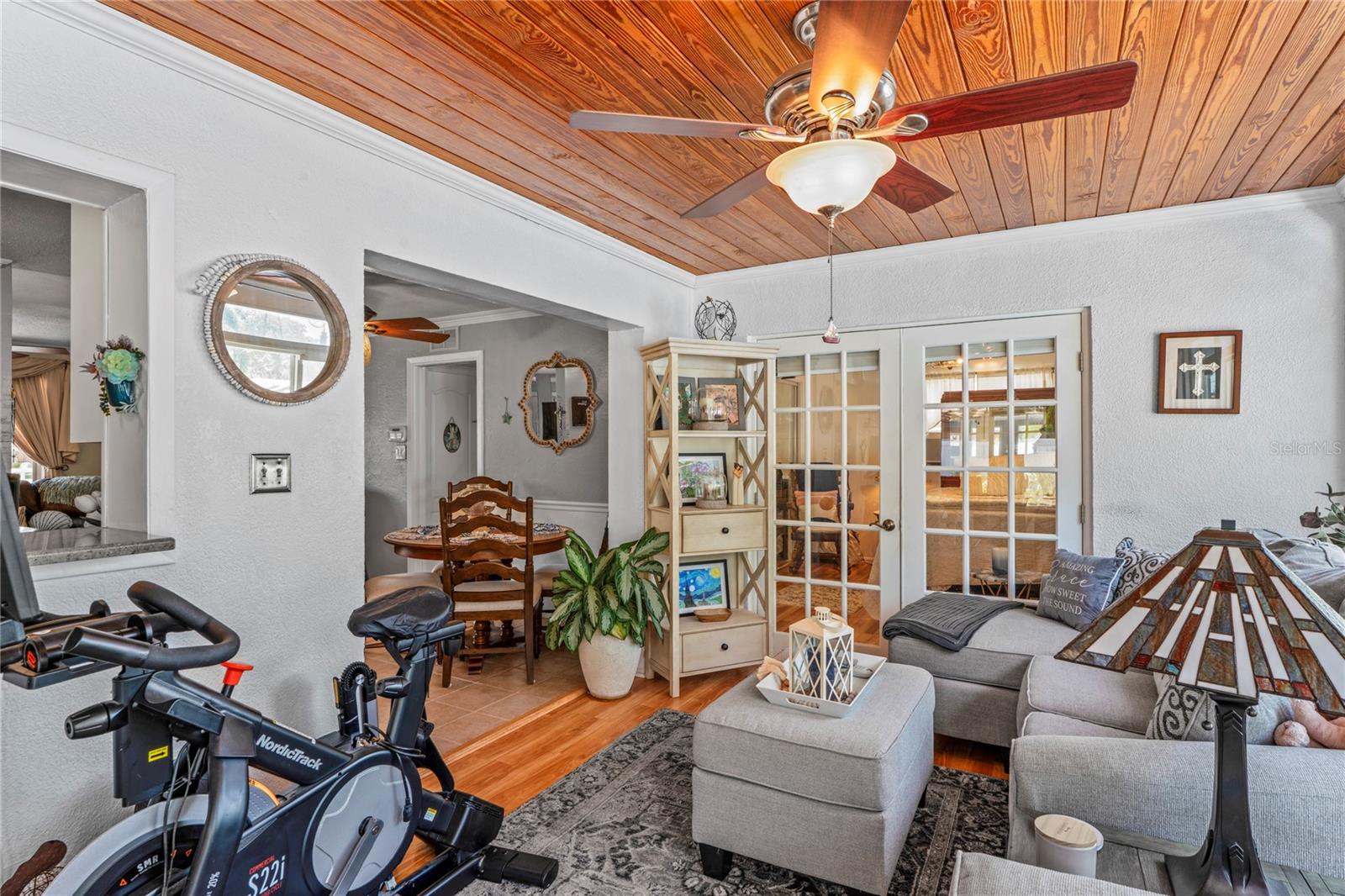 2322 NOLAN DR