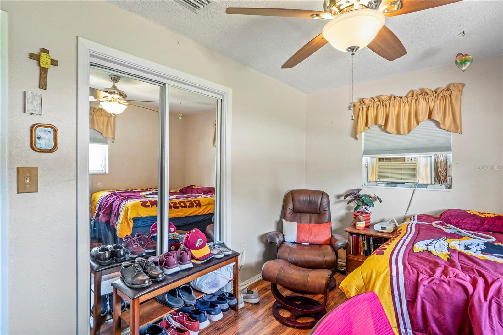 2322 NOLAN DR
