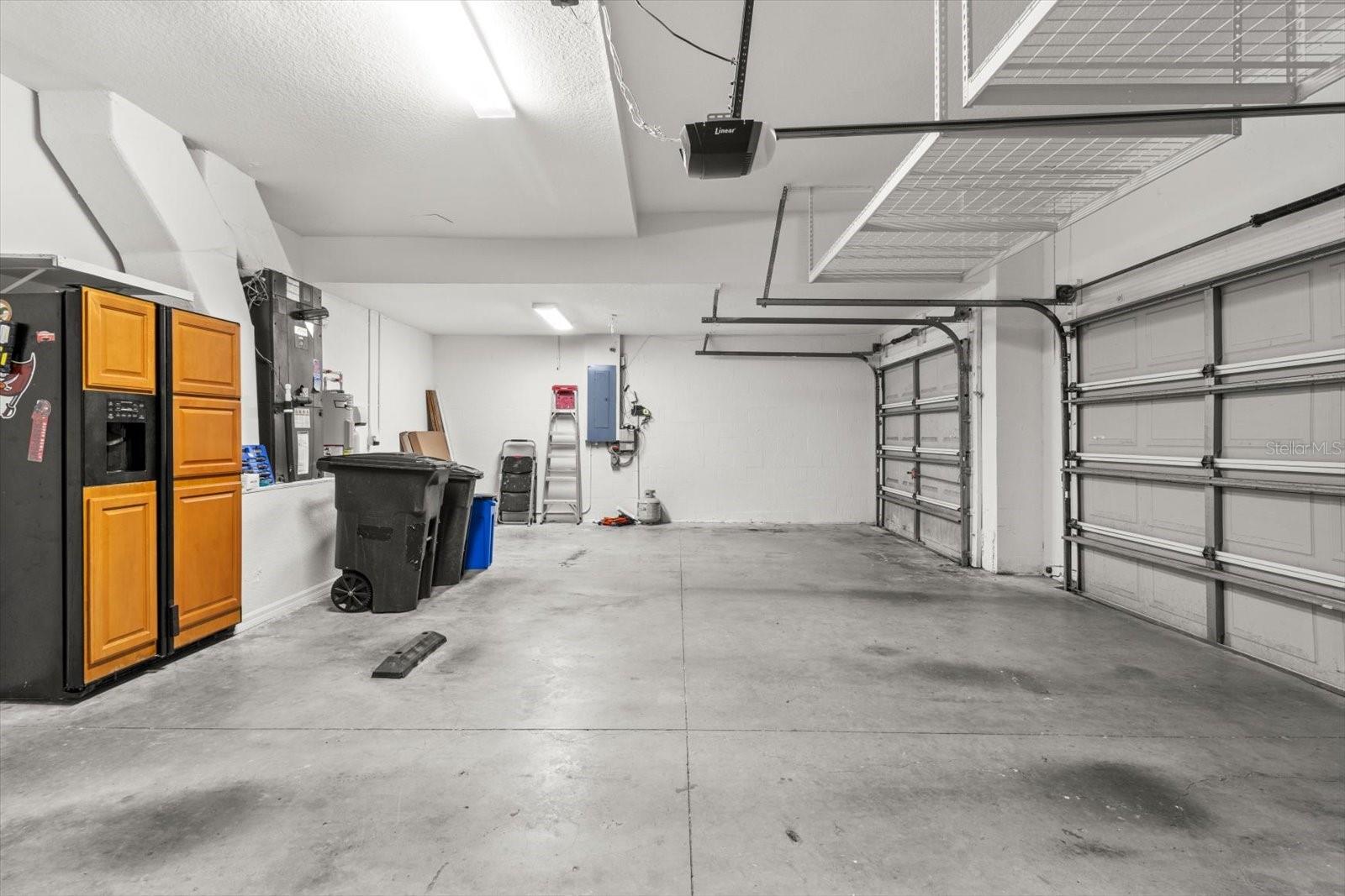 1300 WYNDHAM LAKES DR