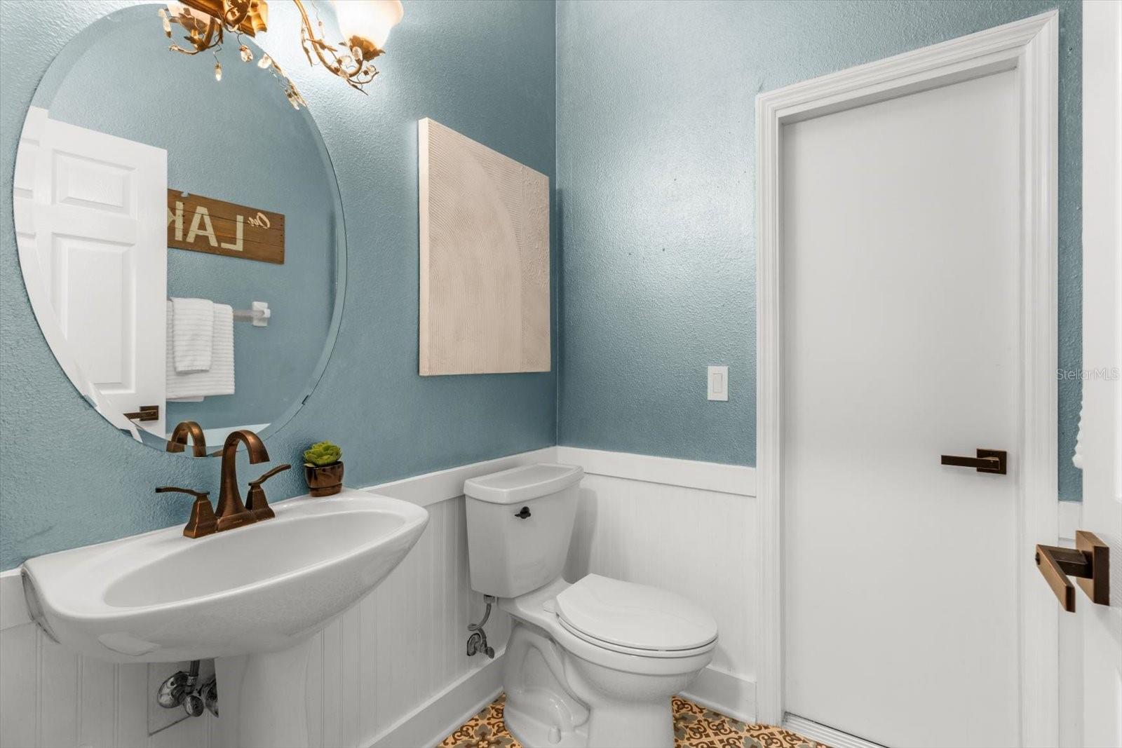 1300 WYNDHAM LAKES DR