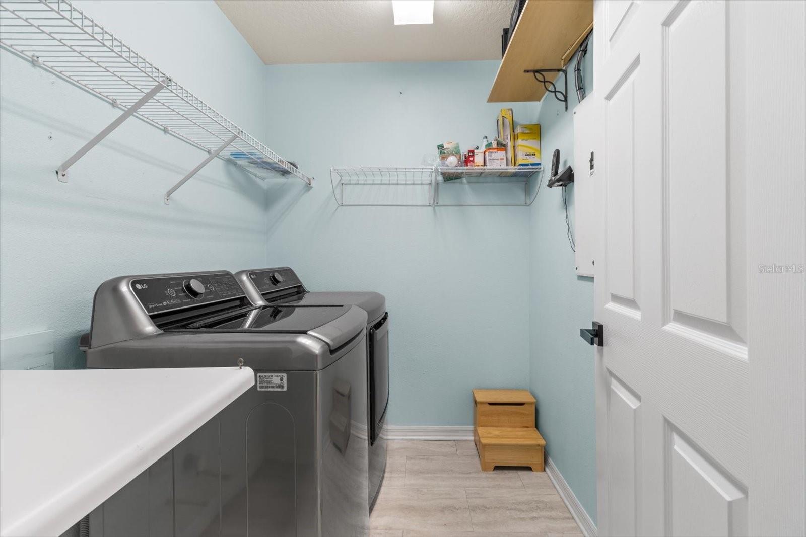 1300 WYNDHAM LAKES DR