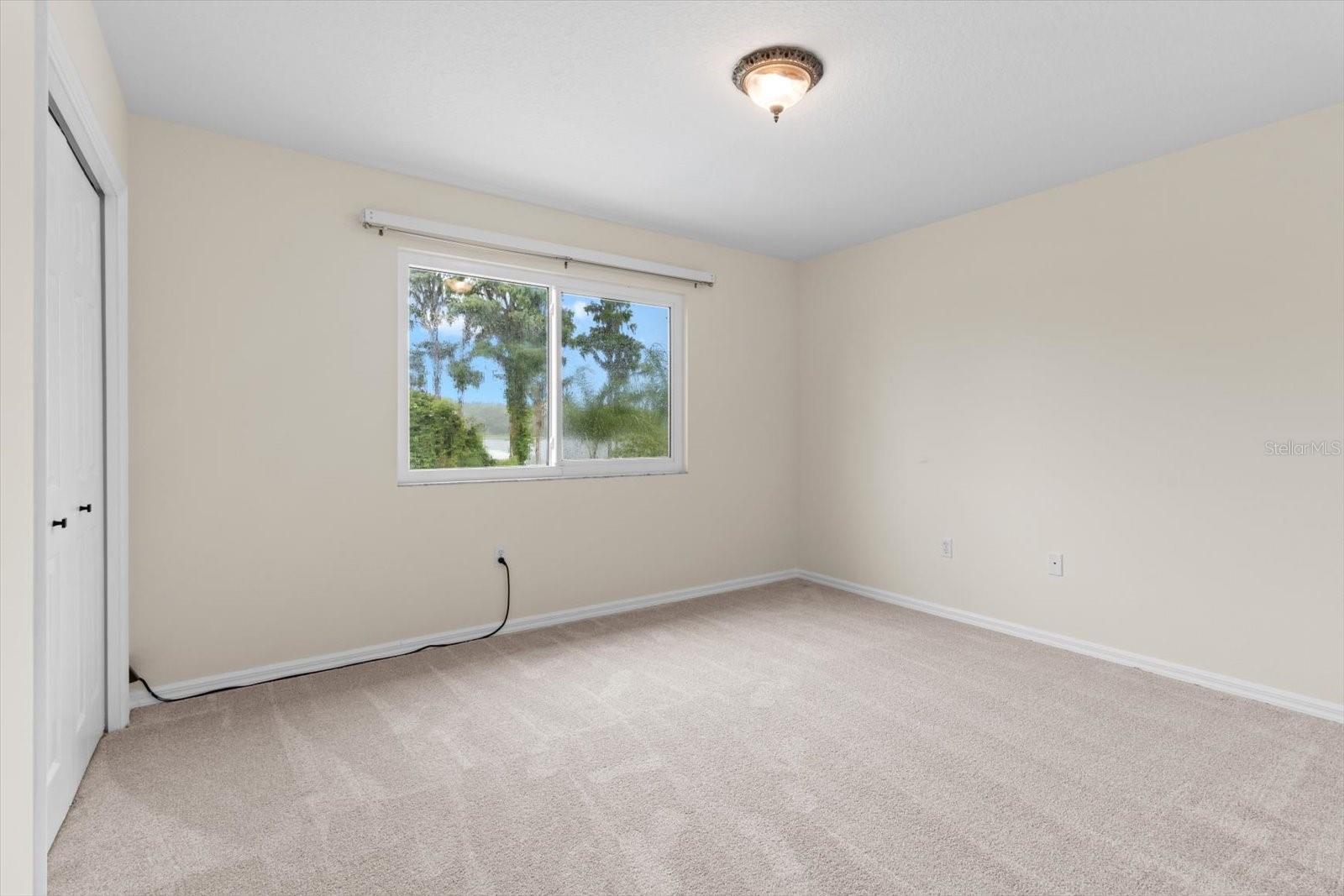 1300 WYNDHAM LAKES DR