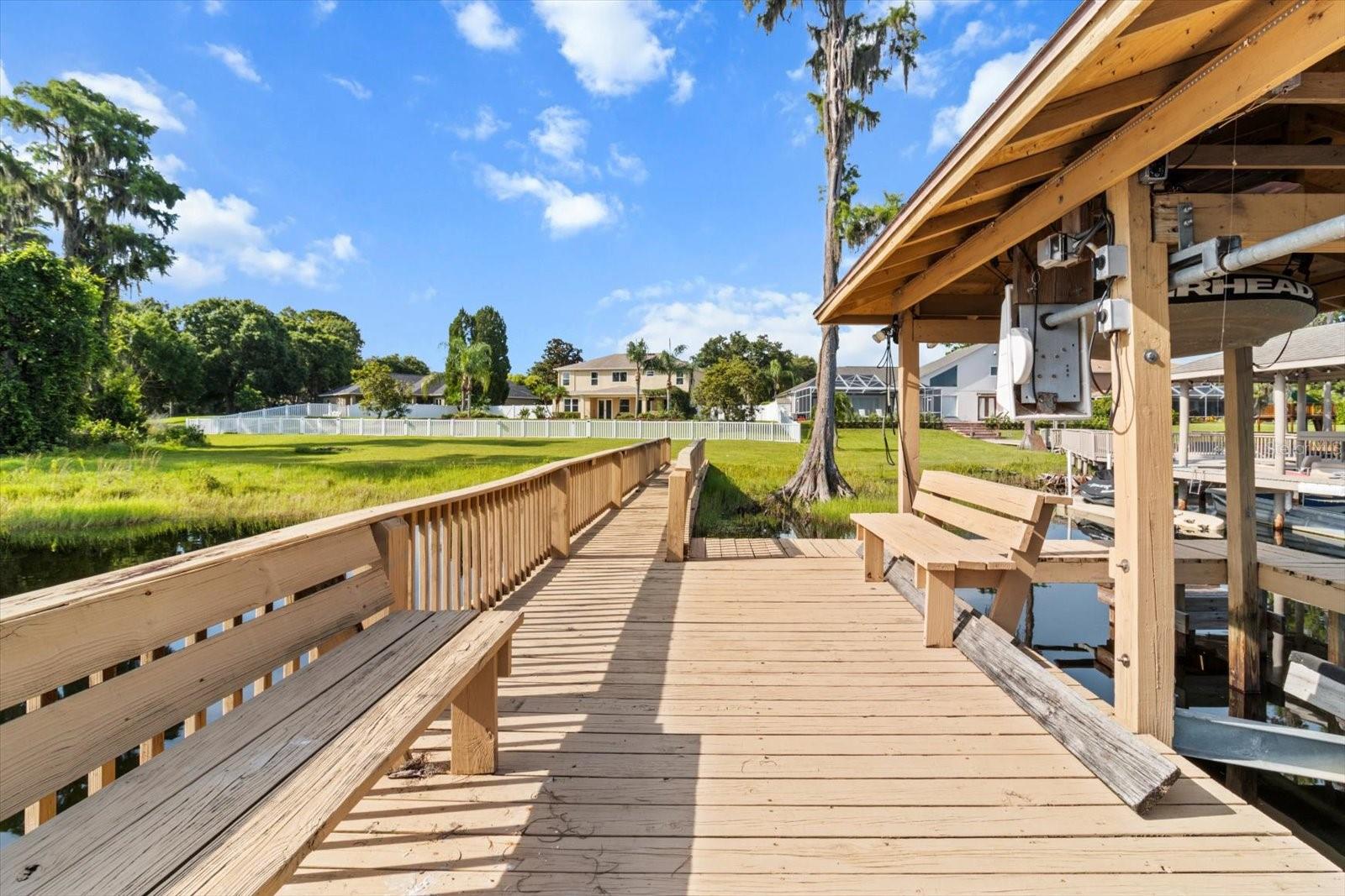 1300 WYNDHAM LAKES DR