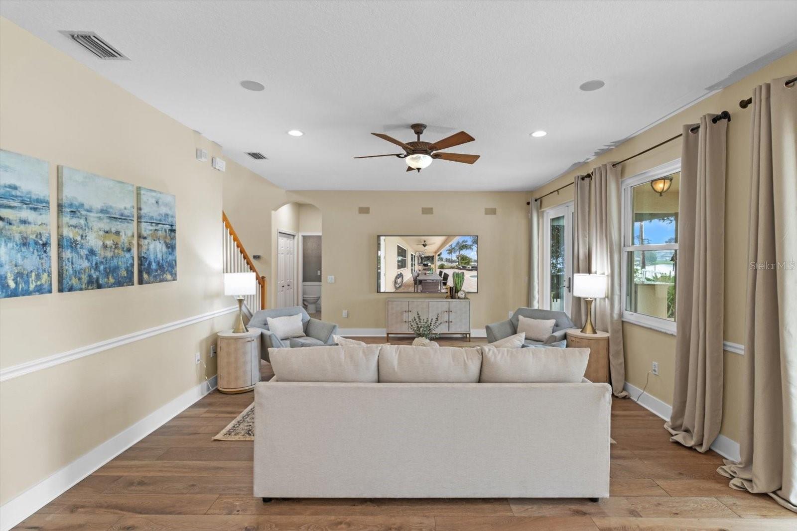 1300 WYNDHAM LAKES DR