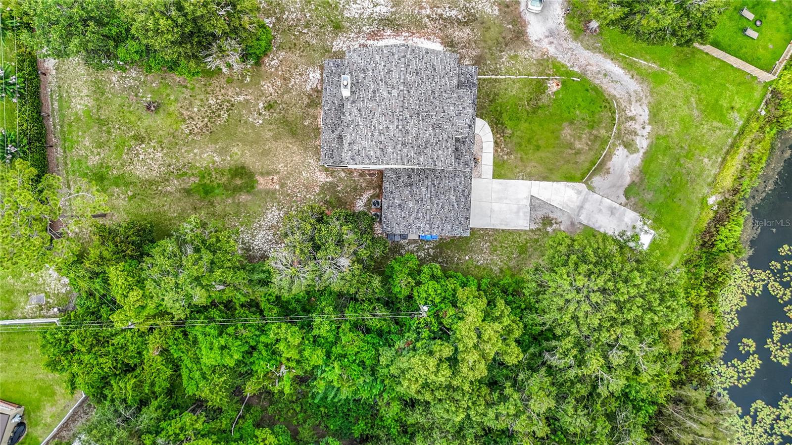 19107 2ND CT NW