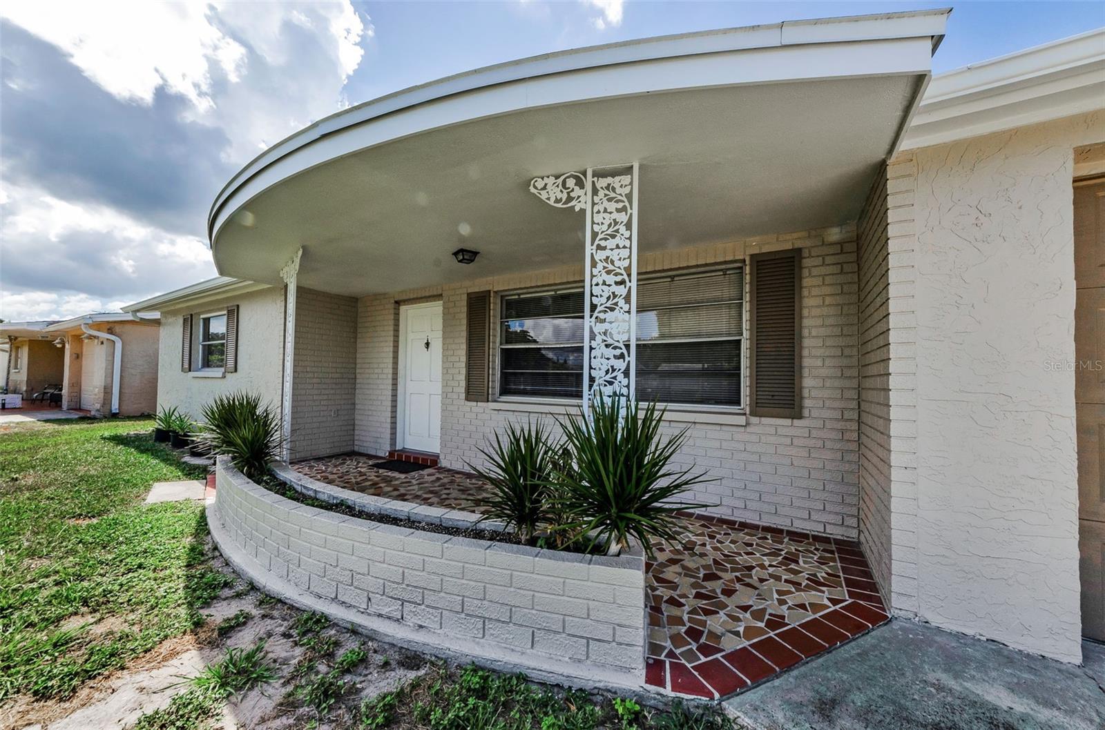 5240 BOB WHITE DR