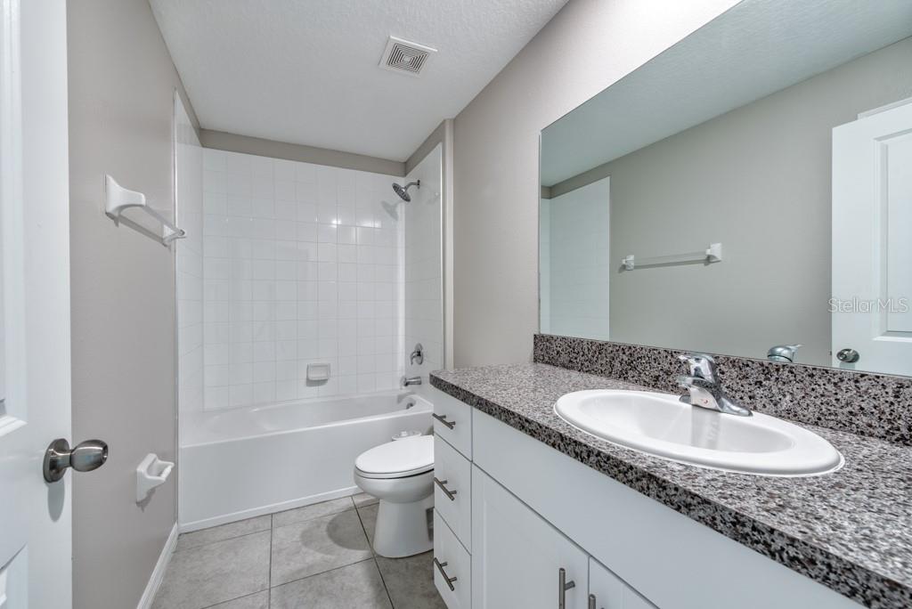 10411 ALDER GREEN DR