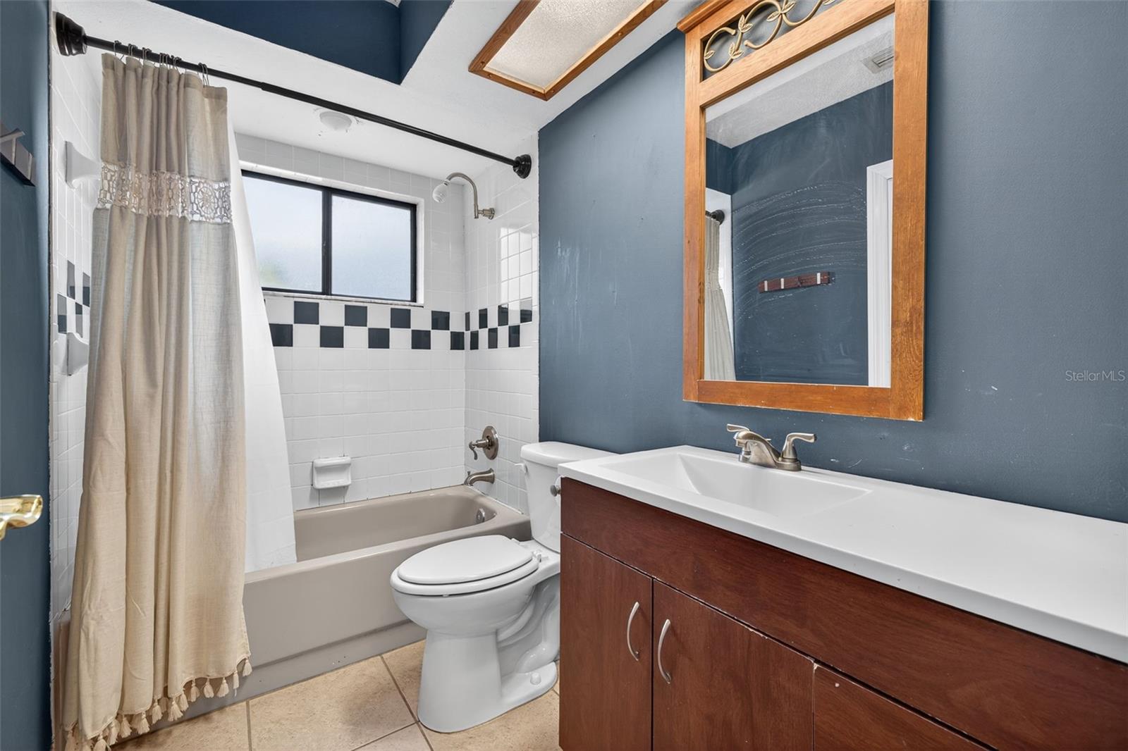 2753 OAK BEND CT