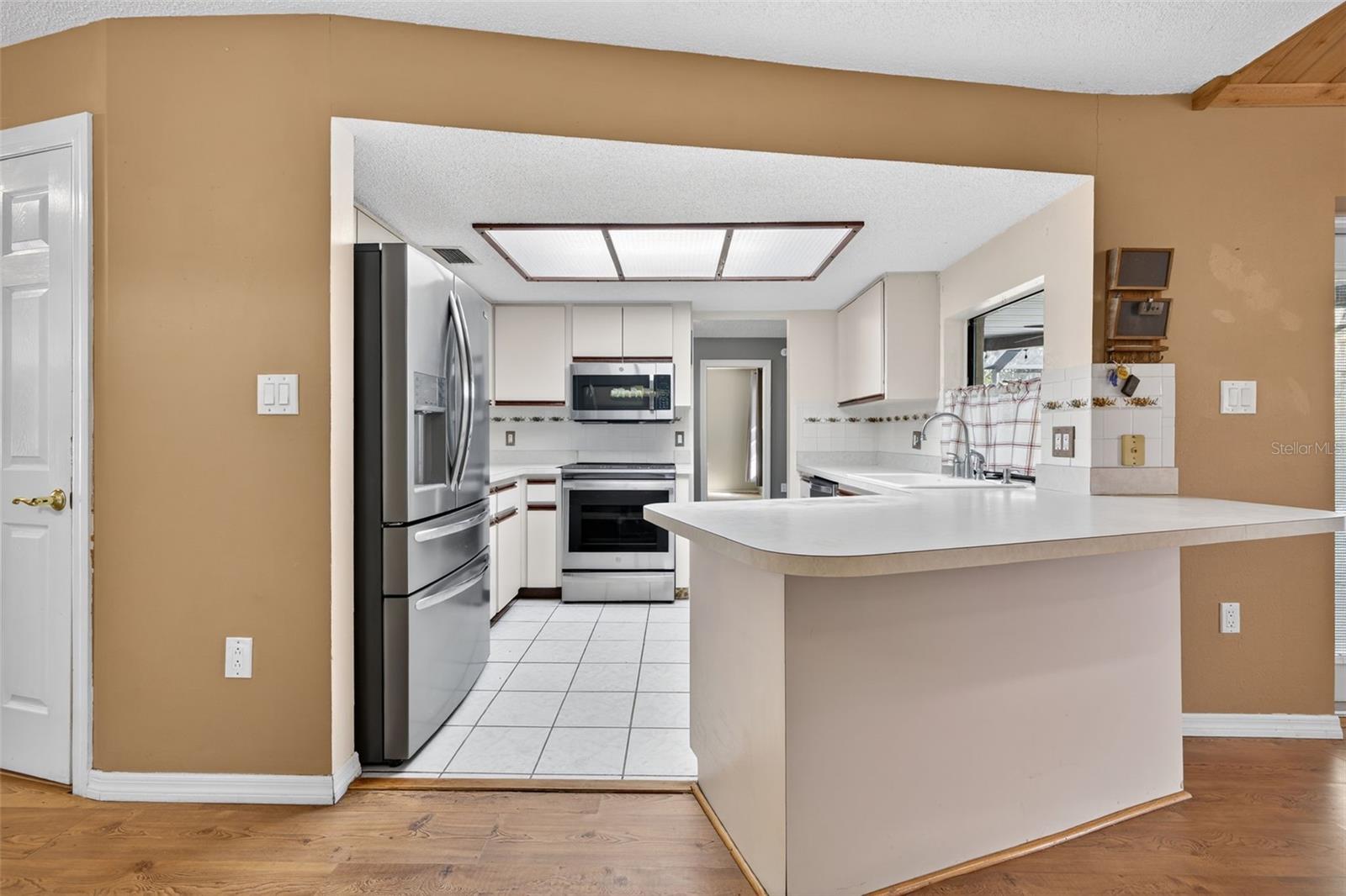 2753 OAK BEND CT