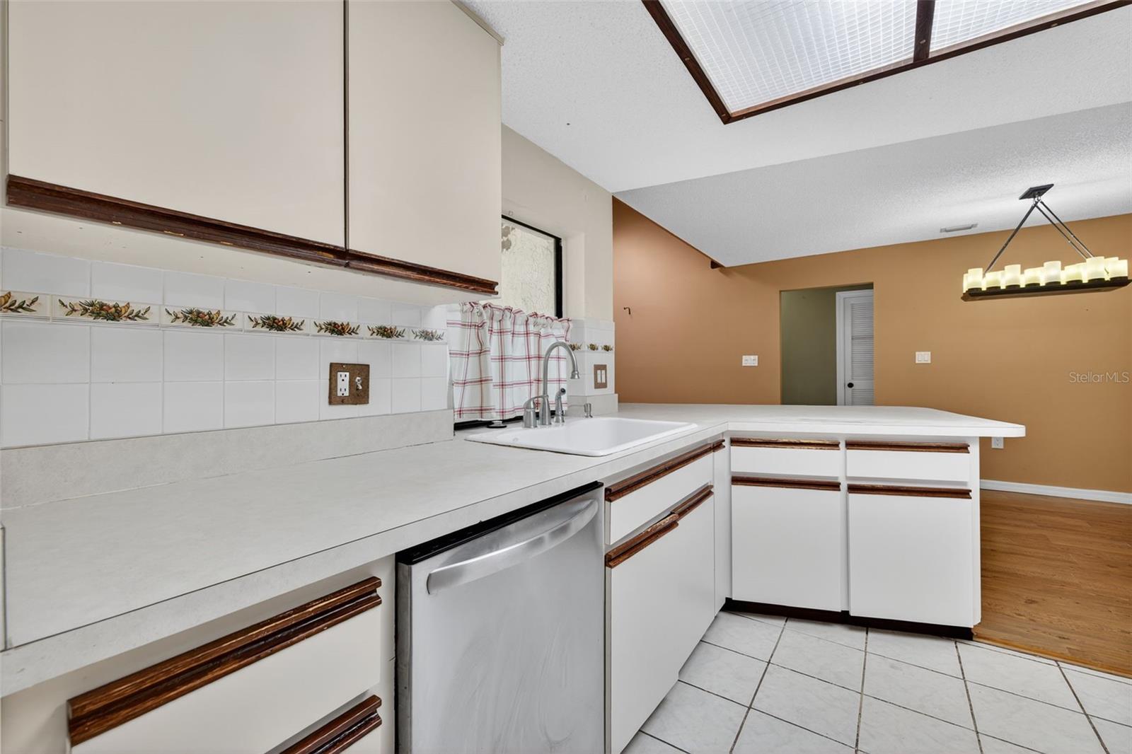 2753 OAK BEND CT