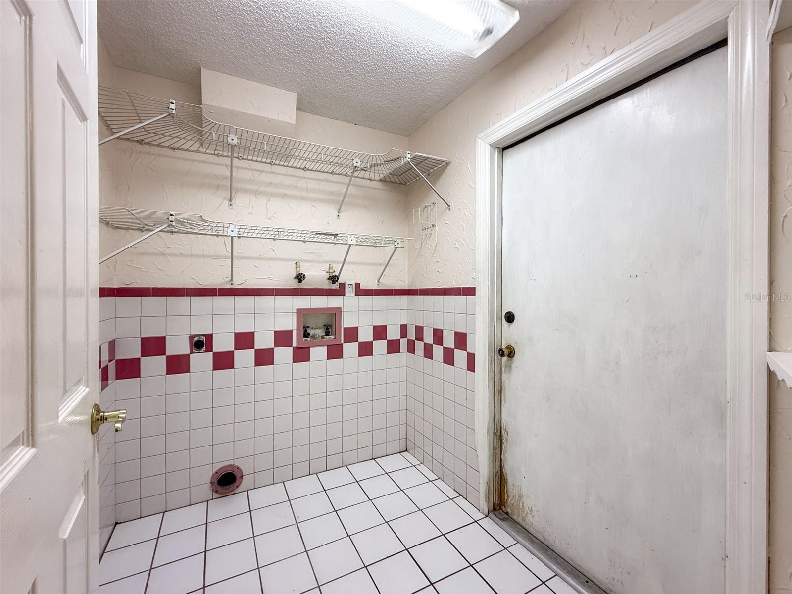 2753 OAK BEND CT