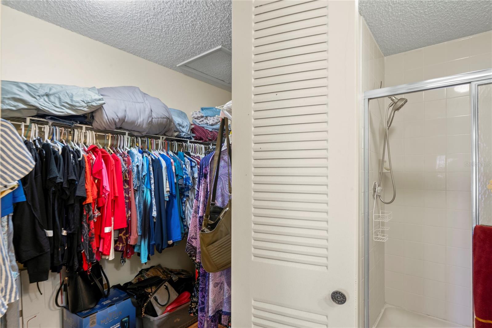 12041 HOOSIER CT #202