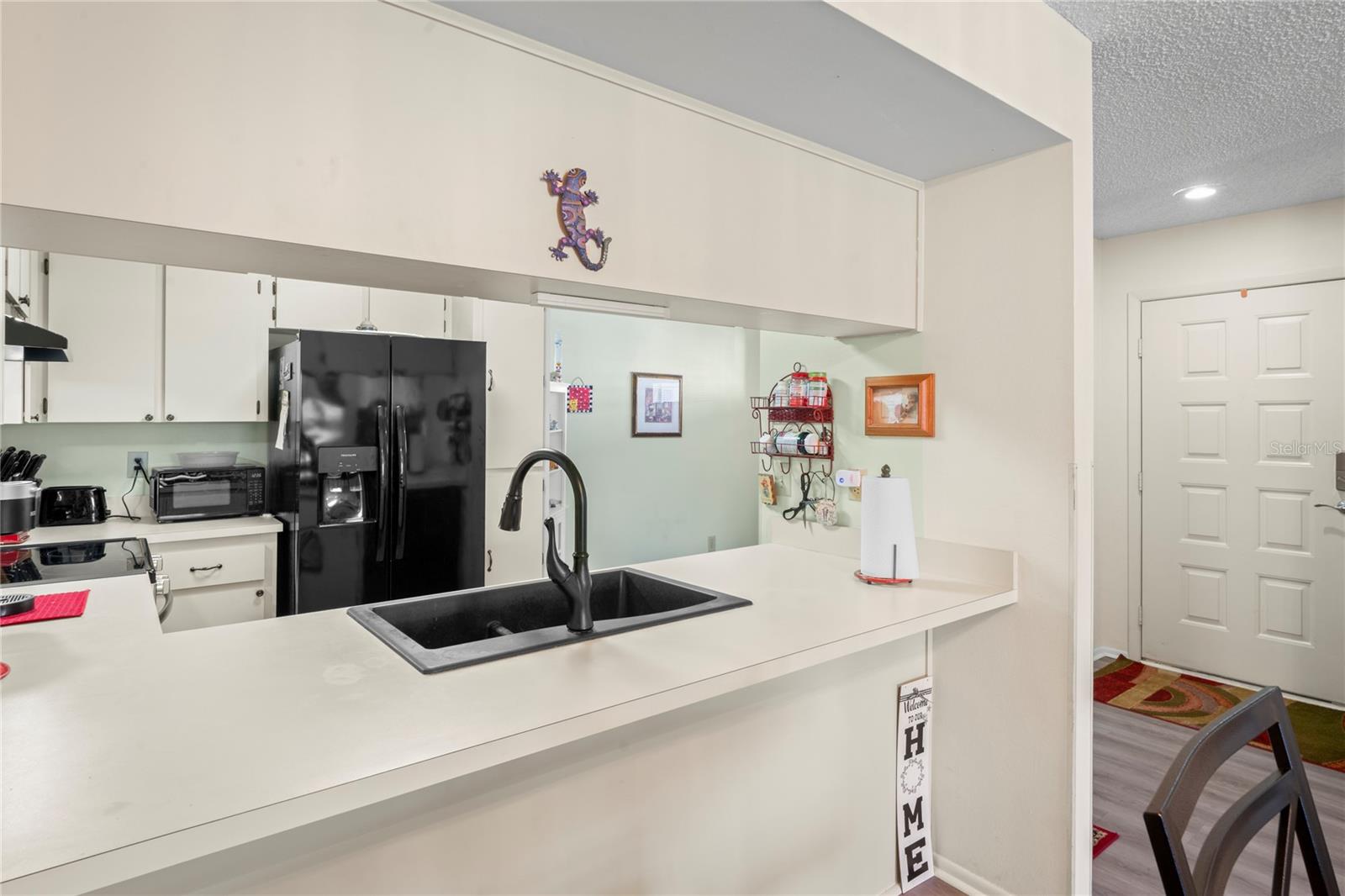 12041 HOOSIER CT #202