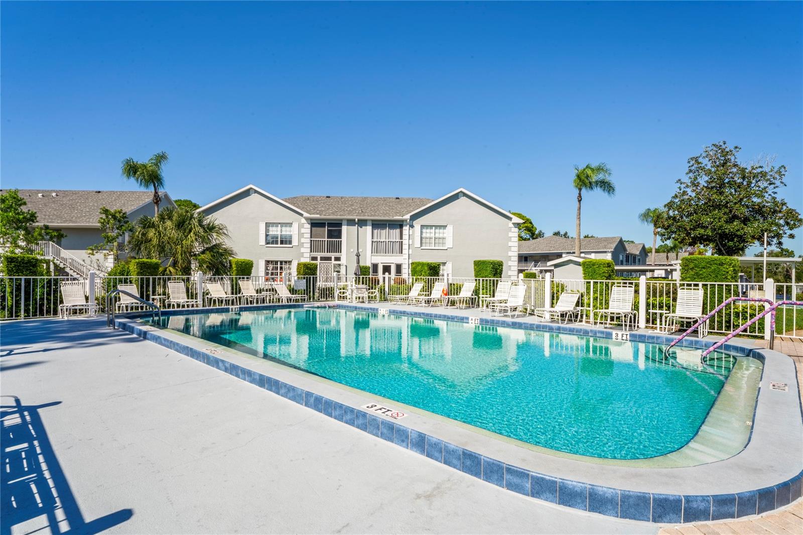 12041 HOOSIER CT #202