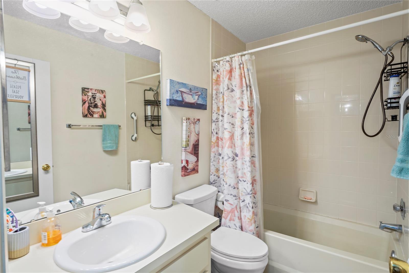 12041 HOOSIER CT #202