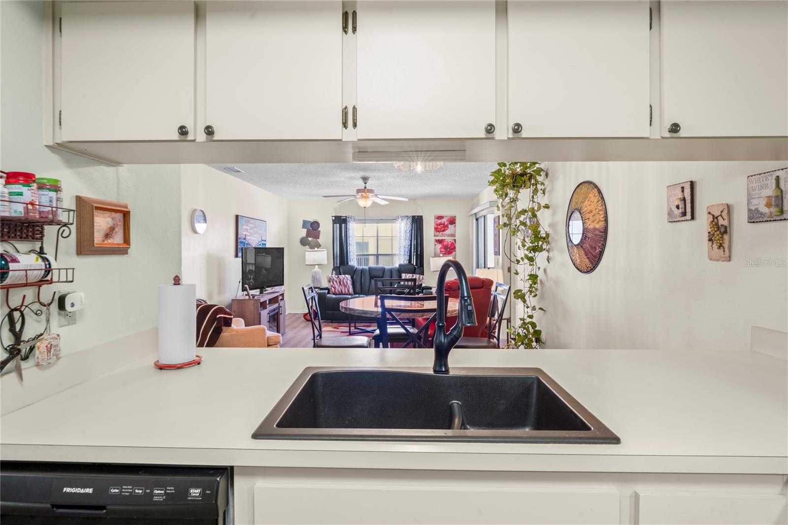 12041 HOOSIER CT #202